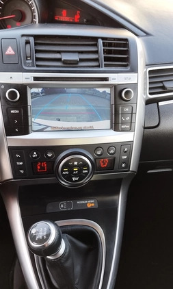 Toyota Verso cena 39900 przebieg: 169000, rok produkcji 2014 z Bojanowo małe 154